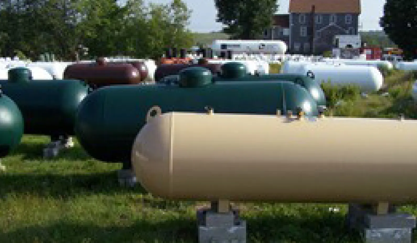 propane tanks of all colors