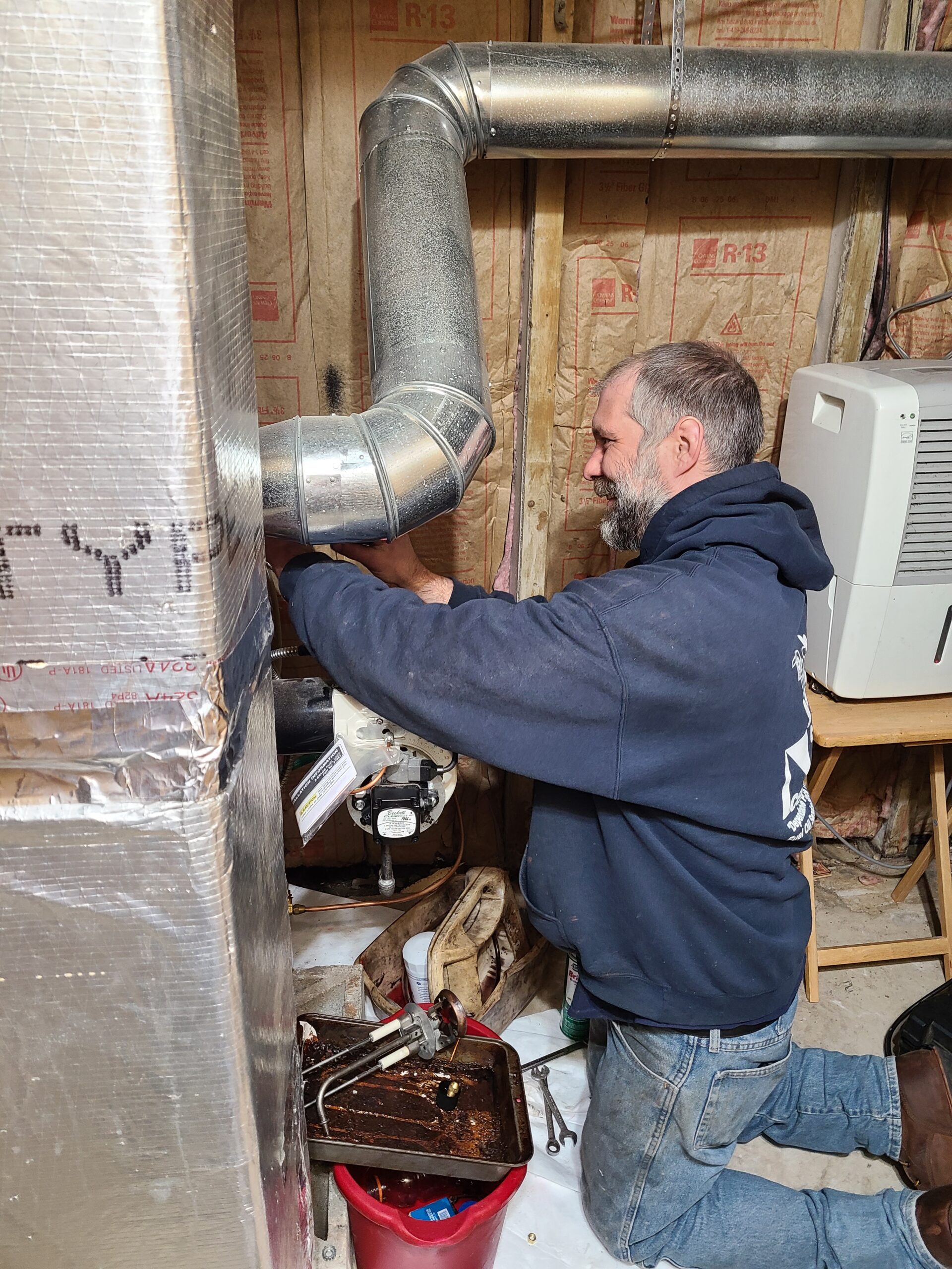 Regular maintenance on your home heating oil furnace helps it run at optimum efficiency.